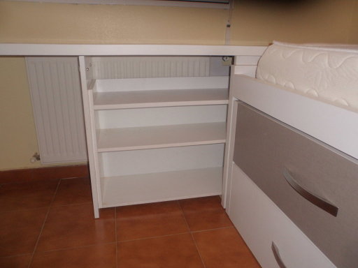 habitacion juvenil echo de muebles usados transformados | Hacer