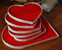 http://manualidades.facilisimo.com/buscar/?q=san+valentin