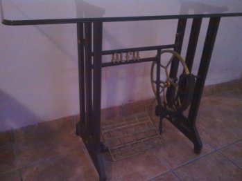 Las reliquias de la abuela II , MAQUINA DE COSER