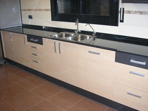 cocina en madera clara | Decorar tu casa es facilisimo.com