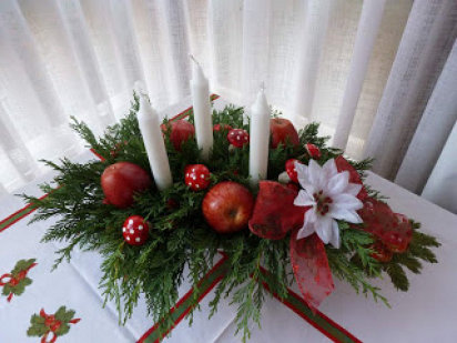 decoración navideña con manzanas
