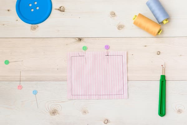 tutorial pañuelo de tela con cricut maker mis primeras puntadas