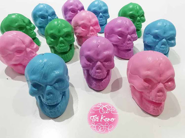 HALLOWEEN: Sujeta-libros- de-calaveras